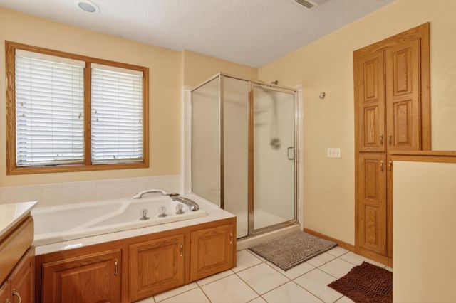 17745 Flagstaff Avenue, Farmington, MN 55024
