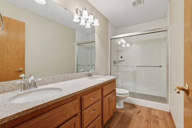 17745 Flagstaff Avenue, Farmington, MN 55024
