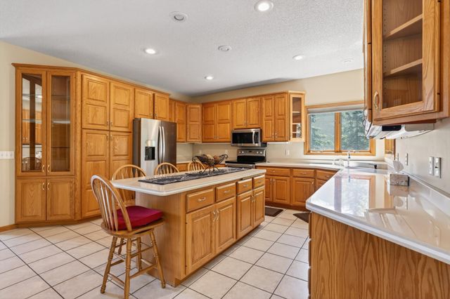 17745 Flagstaff Avenue, Farmington, MN 55024