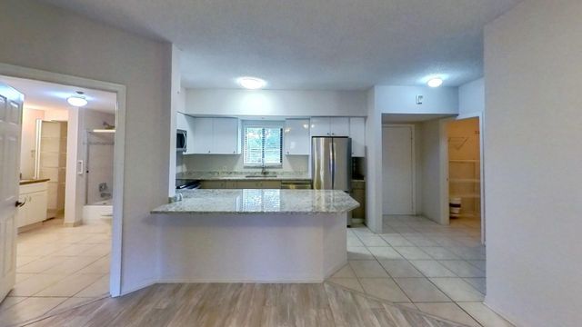 2105 Lavers Circle 108, Delray Beach, FL 33444