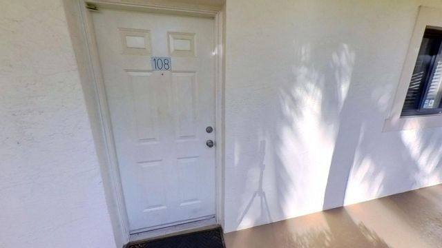2105 Lavers Circle 108, Delray Beach, FL 33444