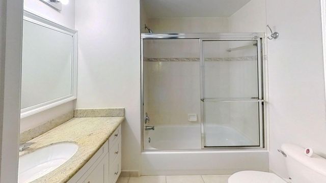 2105 Lavers Circle 108, Delray Beach, FL 33444