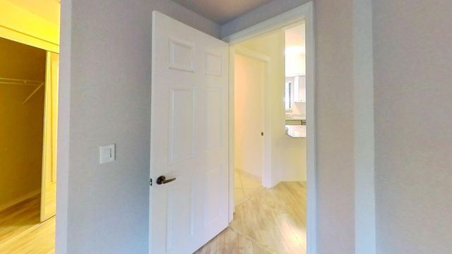 2105 Lavers Circle 108, Delray Beach, FL 33444