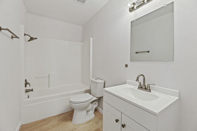 18210 Beaverdell Drive, Tomball, TX 77377