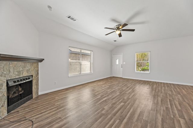 18210 Beaverdell Drive, Tomball, TX 77377