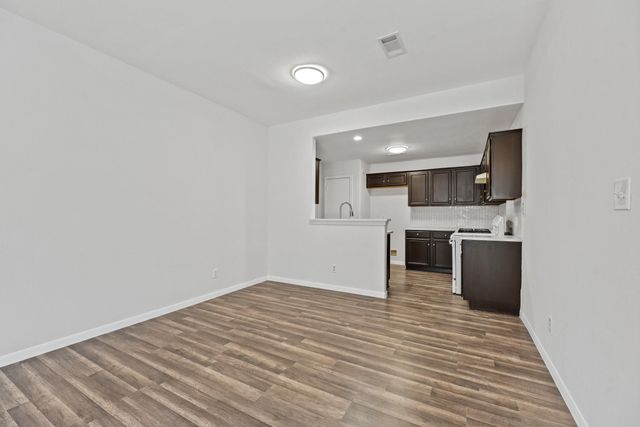 18210 Beaverdell Drive, Tomball, TX 77377