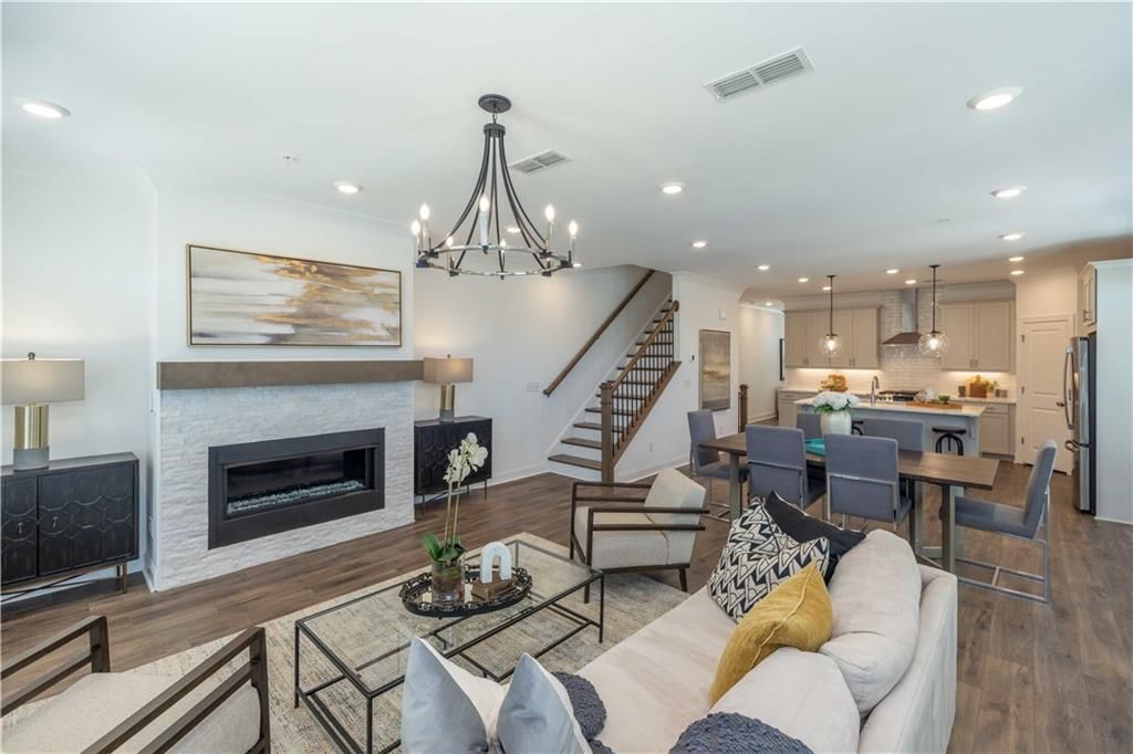 1007 Crown Oak Street 45, Johns Creek, GA 30022