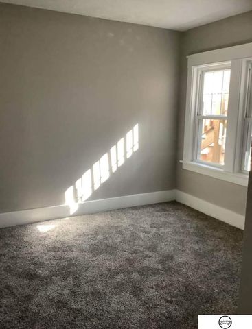 1928 E Street, Lincoln, NE 68510