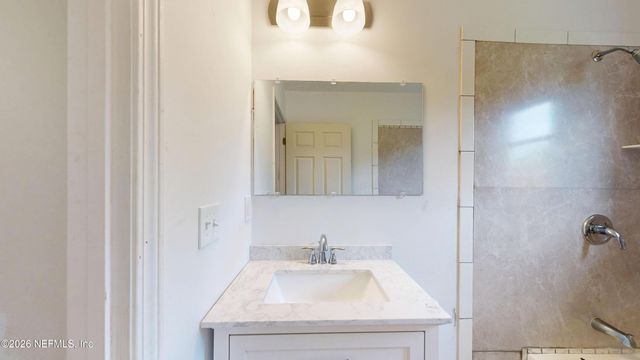 3736 PINE VIEW Circle, Jacksonville, FL 32207