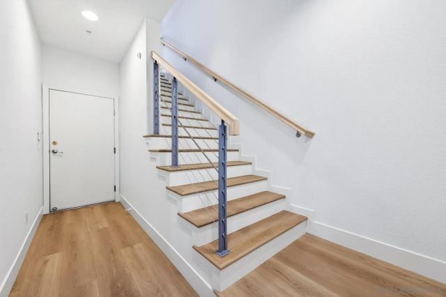 465 S Cleveland St 103, Oceanside, CA 92054