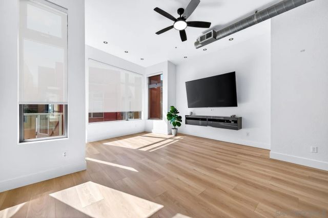 465 S Cleveland St 103, Oceanside, CA 92054