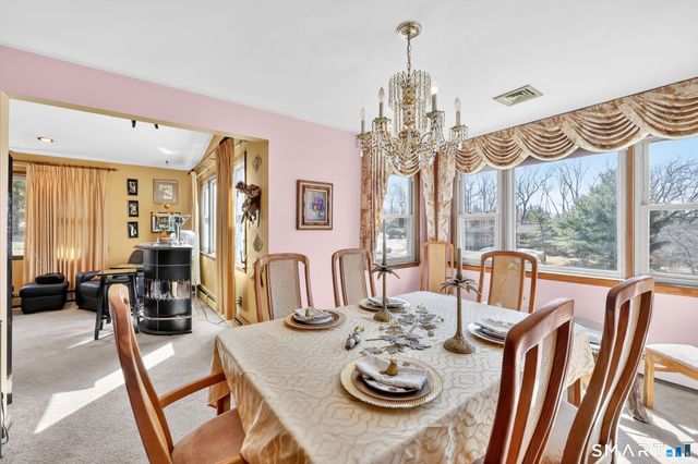 11 Mara Trail, South Windsor, CT 06074