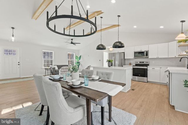 5531 HAMS FORD RD, Woodford, VA 22580