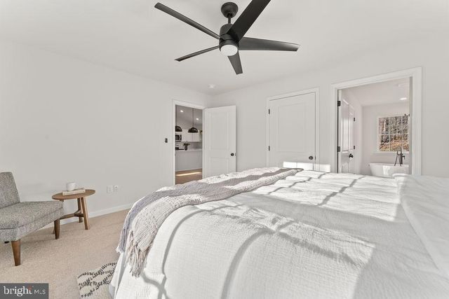 5531 HAMS FORD RD, Woodford, VA 22580