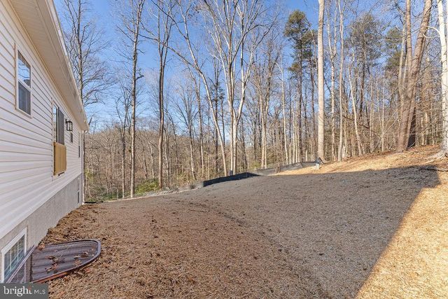 5531 HAMS FORD RD, Woodford, VA 22580