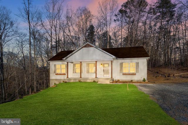 5531 HAMS FORD RD, Woodford, VA 22580