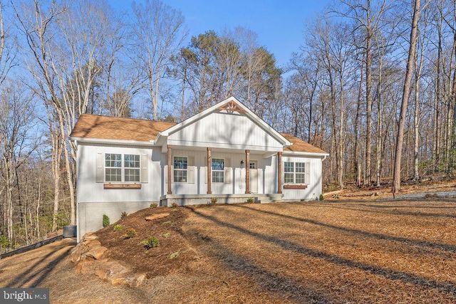 5531 HAMS FORD RD, Woodford, VA 22580