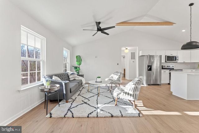 5531 HAMS FORD RD, Woodford, VA 22580