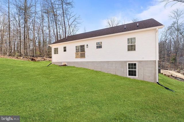 5531 HAMS FORD RD, Woodford, VA 22580