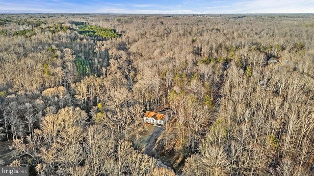 5531 HAMS FORD RD, Woodford, VA 22580