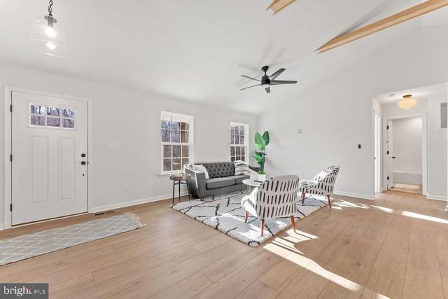 5531 HAMS FORD RD, Woodford, VA 22580