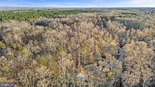 5531 HAMS FORD RD, Woodford, VA 22580