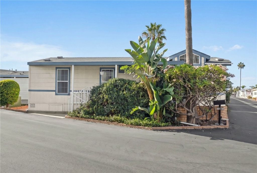 5200 Heil Avenue 28, Huntington Beach, CA 92649 — photo 2