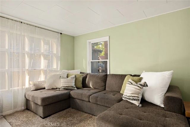 25616 Hi Lane, Twin Peaks, CA 92391