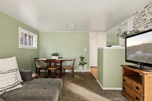 25616 Hi Lane, Twin Peaks, CA 92391