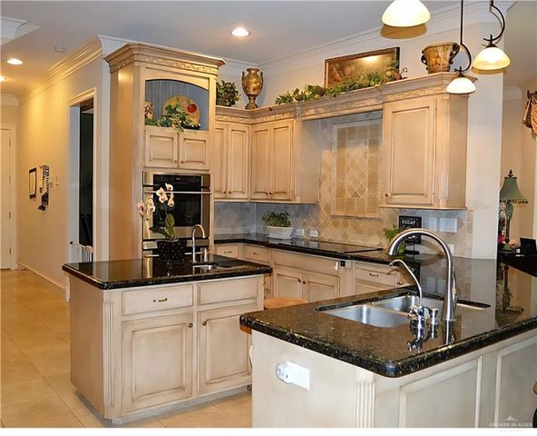 2105 Alexandra Drive, Weslaco, TX 78596