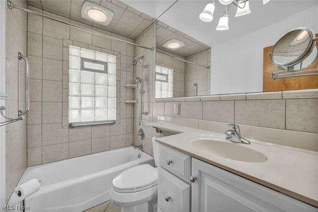 710 Bayridge Boulevard, Willowick, OH 44095