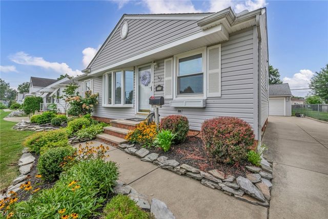 710 Bayridge Boulevard, Willowick, OH 44095