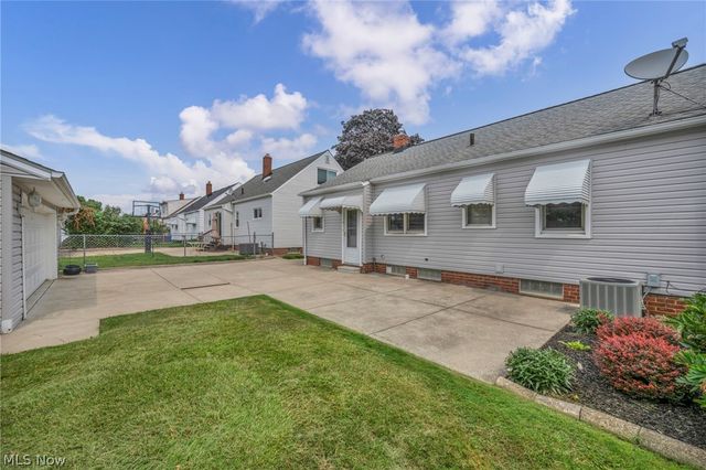 710 Bayridge Boulevard, Willowick, OH 44095