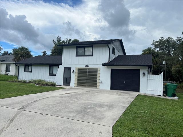 2479 WIMPOLE STREET, Port Charlotte, FL 33948