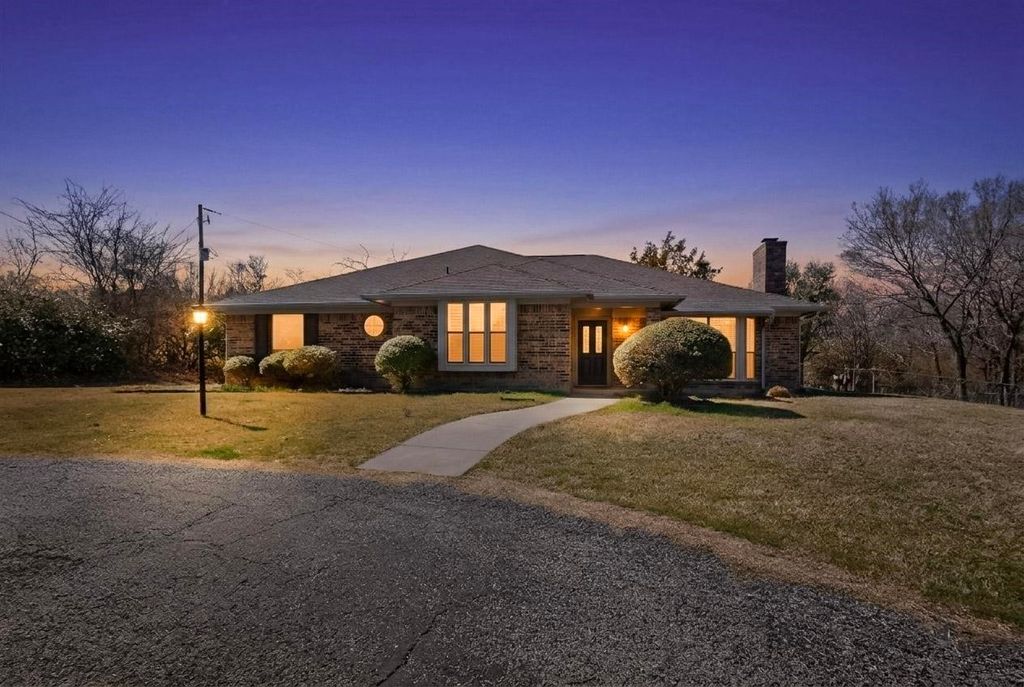 180 Annetta Road, Willow Park, TX 76087