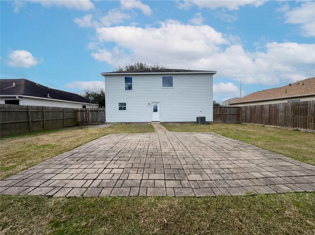 2310 Redfish Drive, Texas City, TX 77591