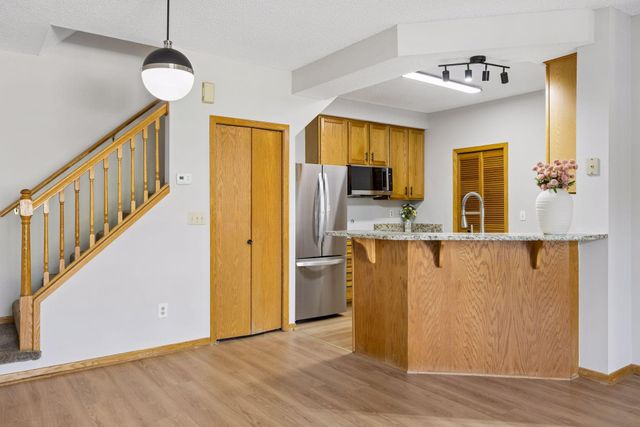 4201 Merrimac Lane N 91, Plymouth, MN 55446
