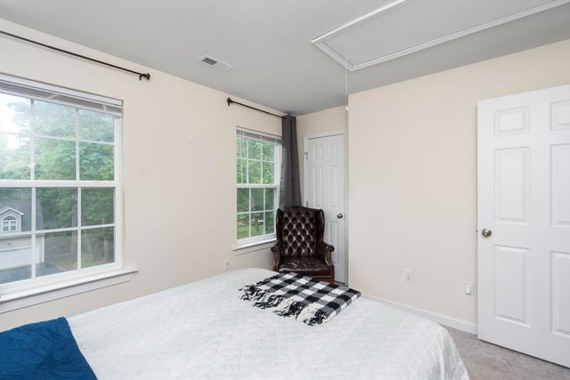 10 ZEPHYR RD, Palmyra, VA 22963