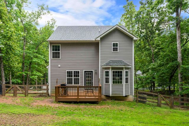 10 ZEPHYR RD, Palmyra, VA 22963