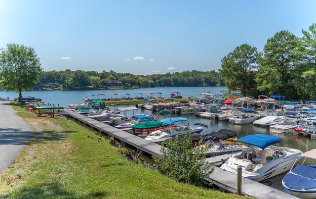 10 ZEPHYR RD, Palmyra, VA 22963