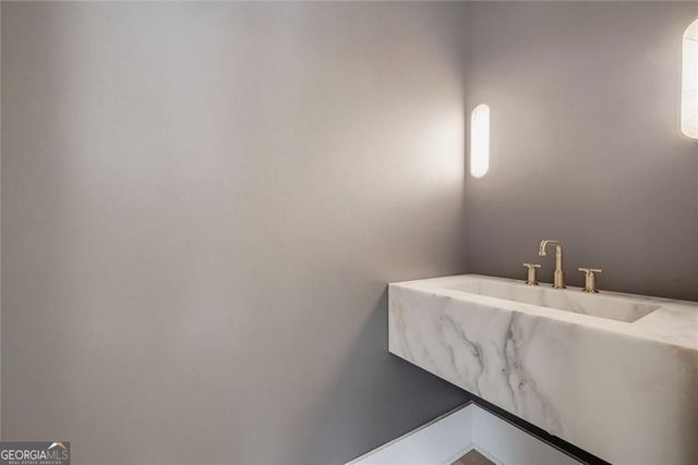 1350 A J Land Road, Canton, GA 30115
