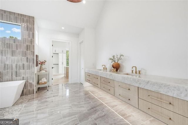 1350 A J Land Road, Canton, GA 30115
