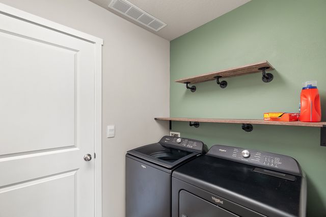 1731 Roebling Road, Adel, IA 50003