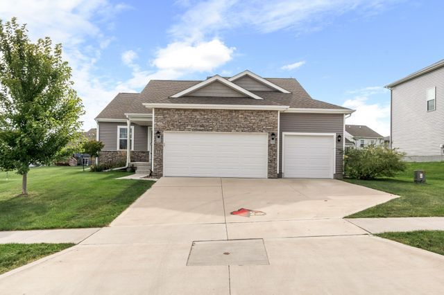 1731 Roebling Road, Adel, IA 50003