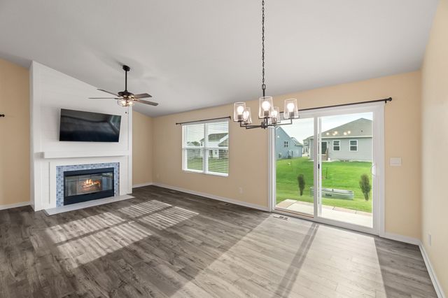 1731 Roebling Road, Adel, IA 50003