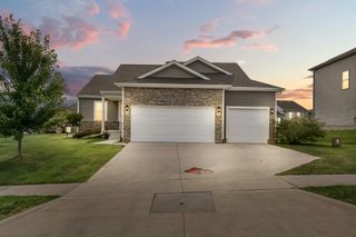 1731 Roebling Road, Adel, IA 50003