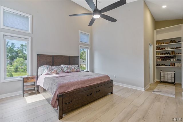 95 Xavier Circle, Syracuse, NY 13210