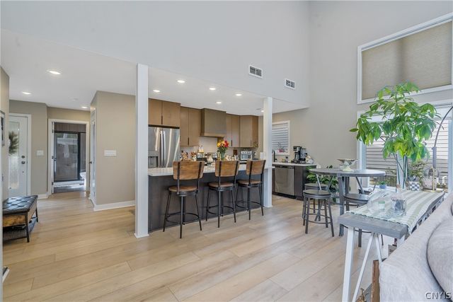 95 Xavier Circle, Syracuse, NY 13210