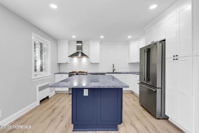 283 Spring Street 3A, Red Bank, NJ 07701