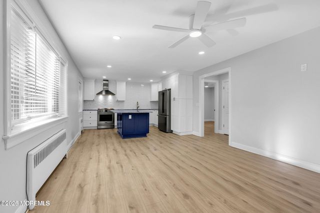 283 Spring Street 3A, Red Bank, NJ 07701